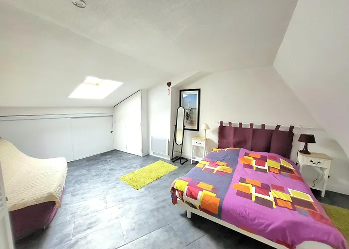 T2 Mezzanine Proche Avec Balcon - - Fr-1-92-571 Apartman *