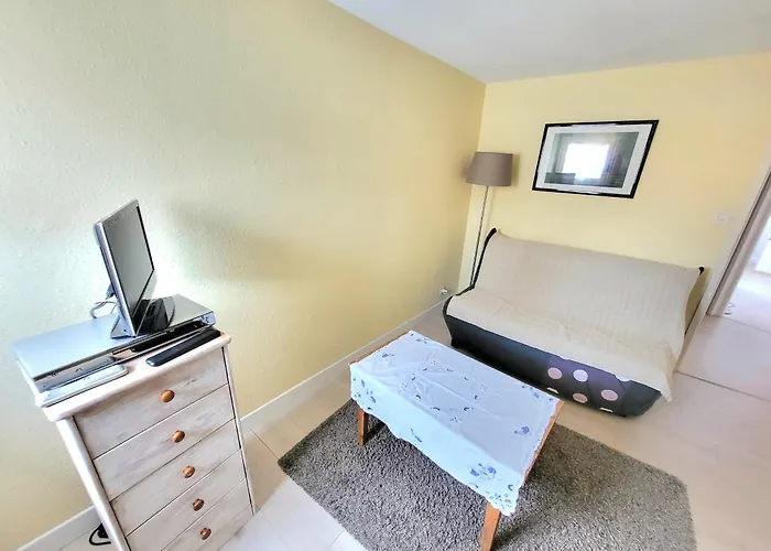 T2 Mezzanine Proche Avec Balcon - - Fr-1-92-571 *